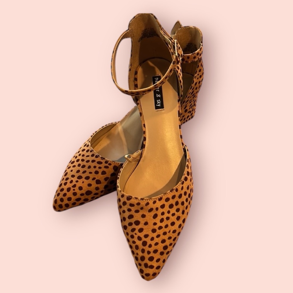 PARKER & SKY leopard 🐆 heels.  Sz 7.5, chunky heel and ankle strap.